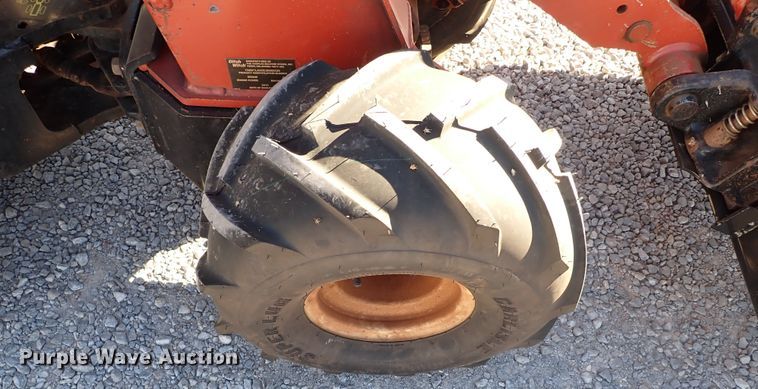 image for item IS9380 2010 Ditch Witch Zahn R300  compact utility loader