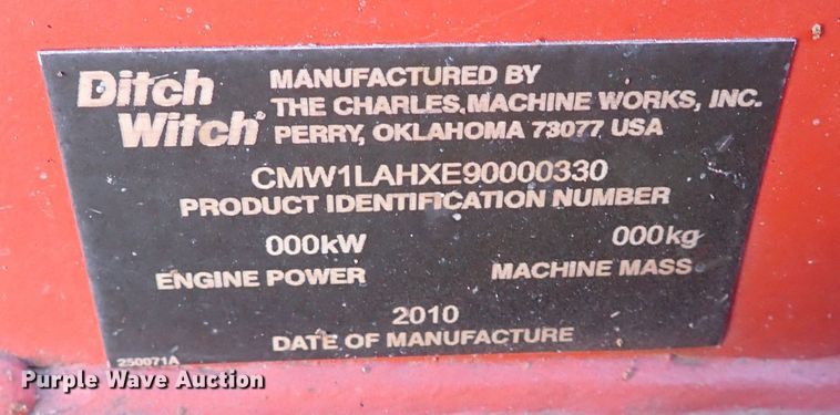 image for item IS9380 2010 Ditch Witch Zahn R300  compact utility loader
