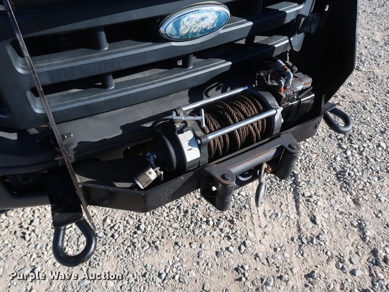 image for item IY9056 2006 Ford F550 Super Duty XL  flatbed truck