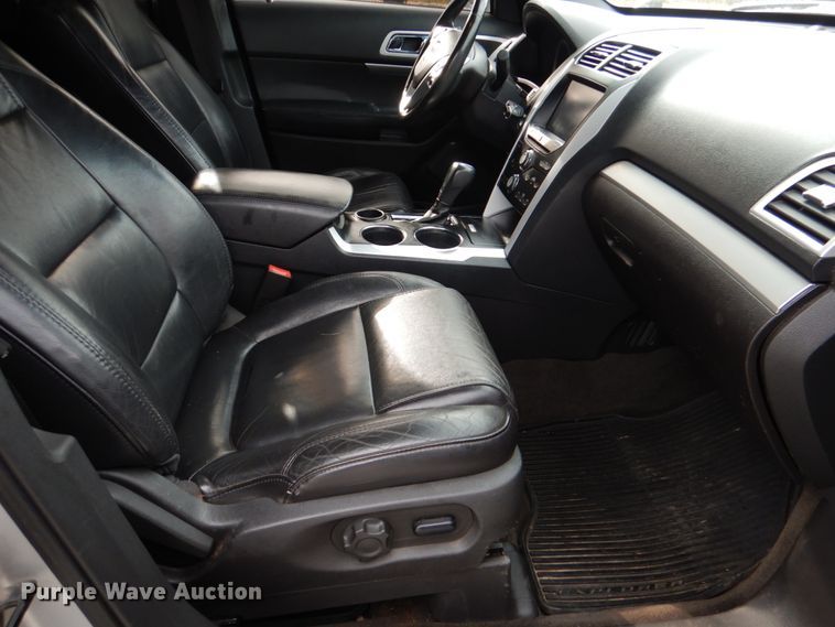 image for item JD9435 2013 Ford Explorer XLT  SUV