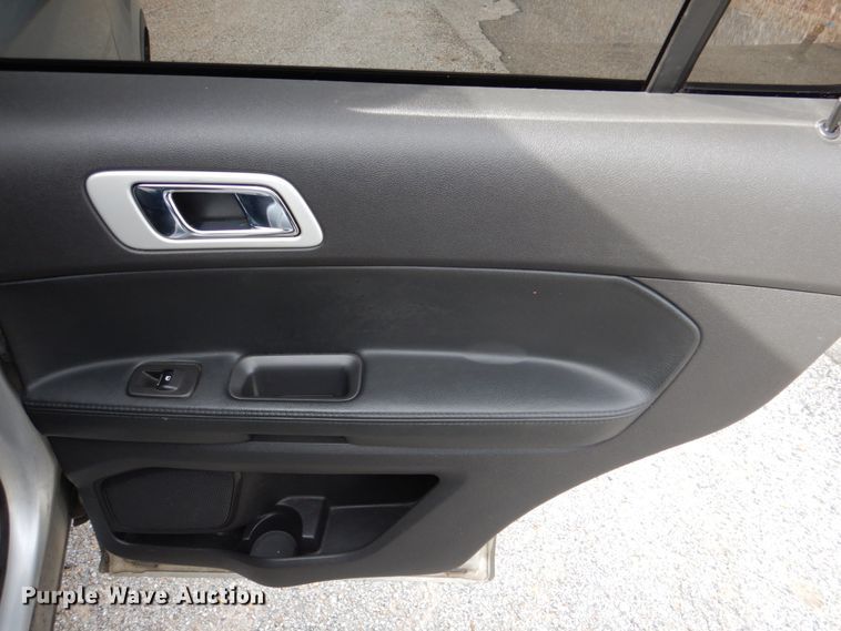 image for item JD9435 2013 Ford Explorer XLT  SUV