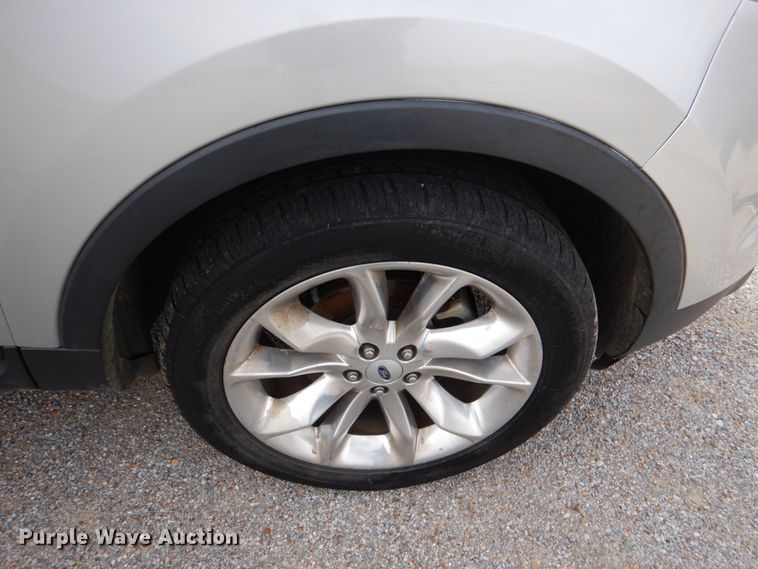 image for item JD9435 2013 Ford Explorer XLT  SUV