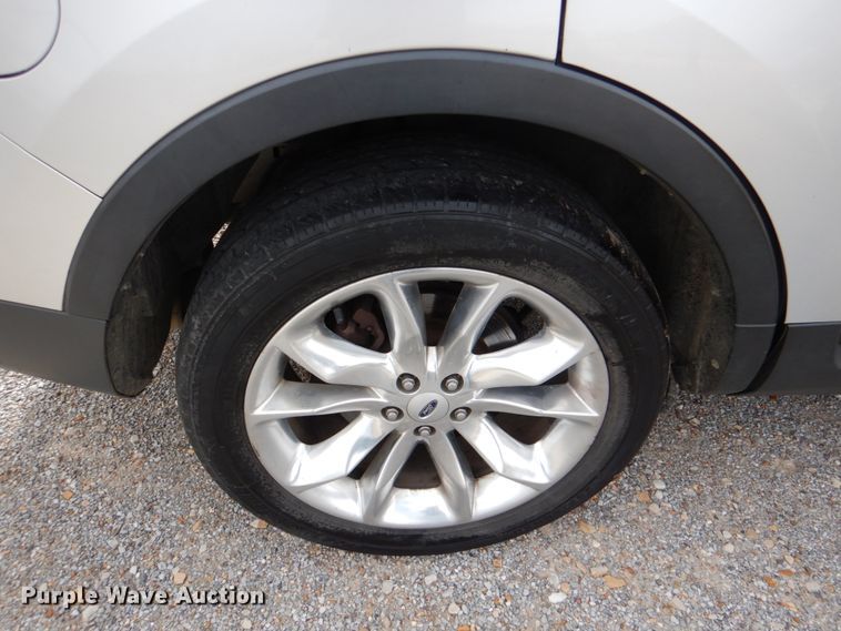 image for item JD9435 2013 Ford Explorer XLT  SUV