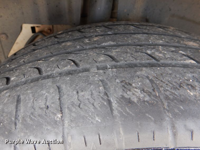 image for item JD9435 2013 Ford Explorer XLT  SUV