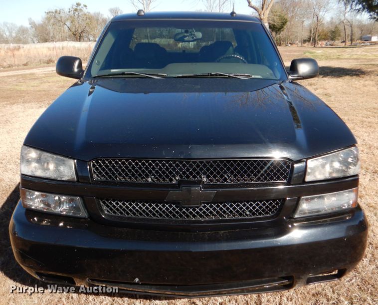 image for item JD9454 2004 Chevrolet Silverado 1500  Joe Gibbs Performance Ext. Cab pickup truck