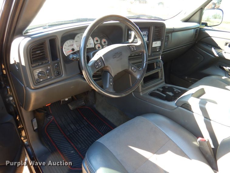 image for item JD9454 2004 Chevrolet Silverado 1500  Joe Gibbs Performance Ext. Cab pickup truck