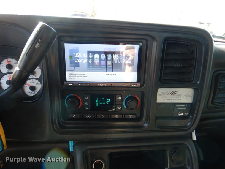 image for item JD9454 2004 Chevrolet Silverado 1500  Joe Gibbs Performance Ext. Cab pickup truck