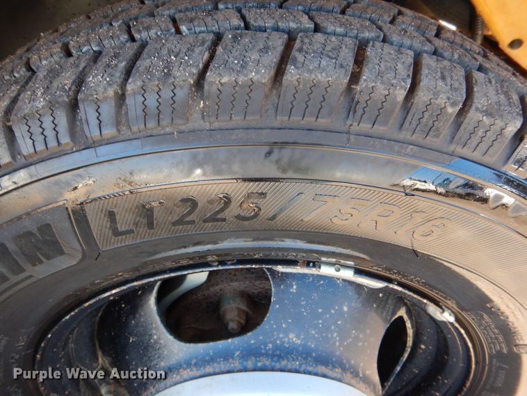 image for item JD9460 2009 Chevrolet Express 3500  school bus