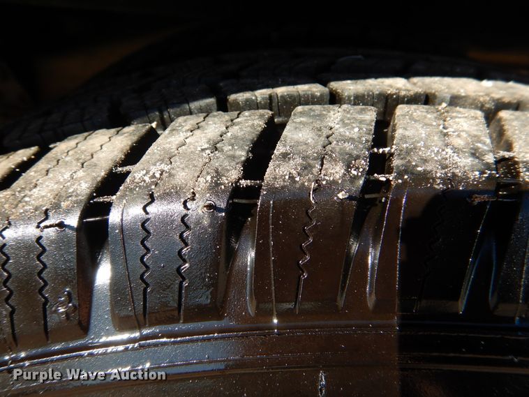 image for item JD9460 2009 Chevrolet Express 3500  school bus