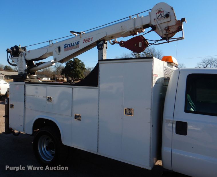 image for item JD9461 2012 Ford F550 Super Duty XL  utility / service truck