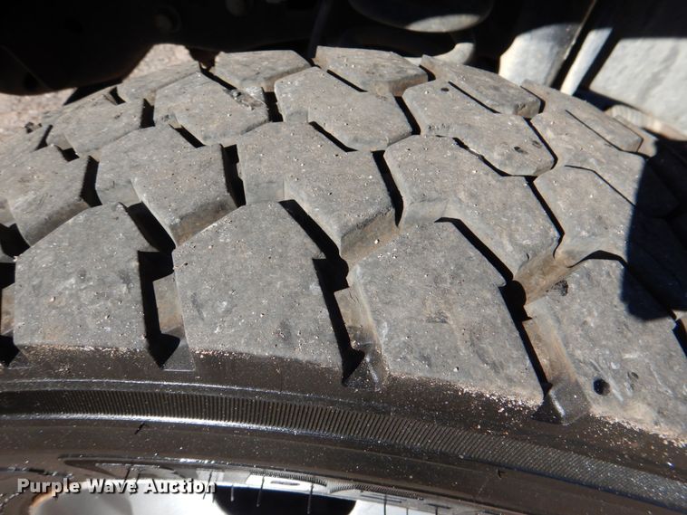 image for item JD9461 2012 Ford F550 Super Duty XL  utility / service truck