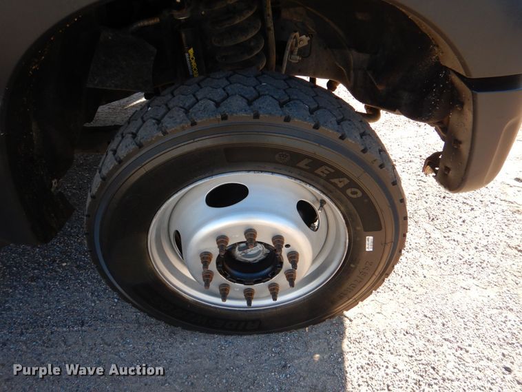 image for item JD9461 2012 Ford F550 Super Duty XL  utility / service truck