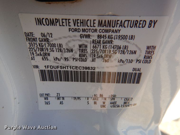 image for item JD9461 2012 Ford F550 Super Duty XL  utility / service truck