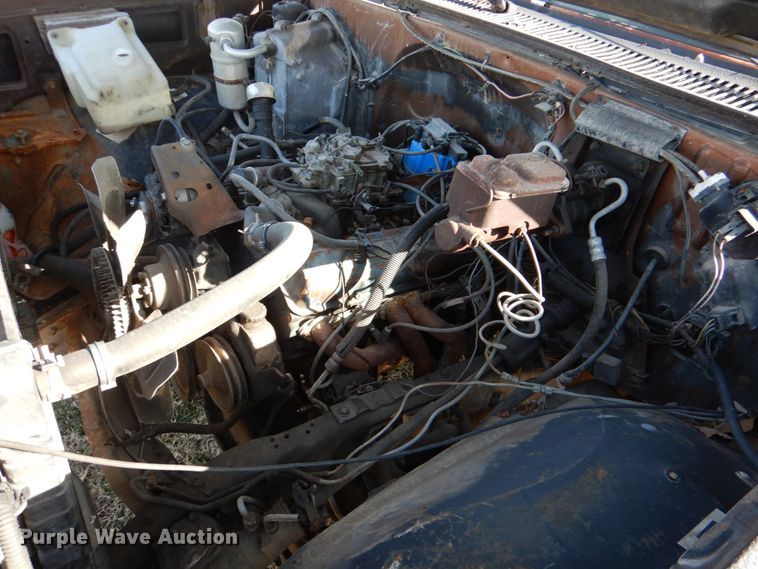 image for item JD9468 1981 Chevrolet C3500  rollback truck