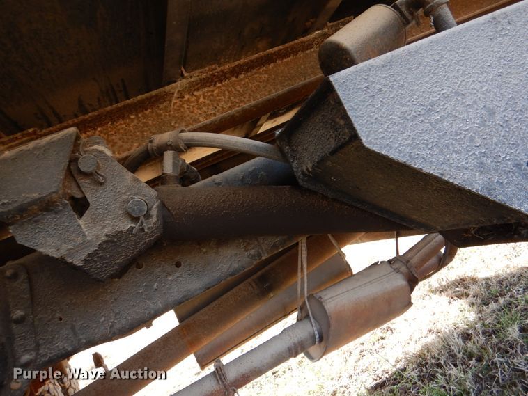 image for item JD9468 1981 Chevrolet C3500  rollback truck