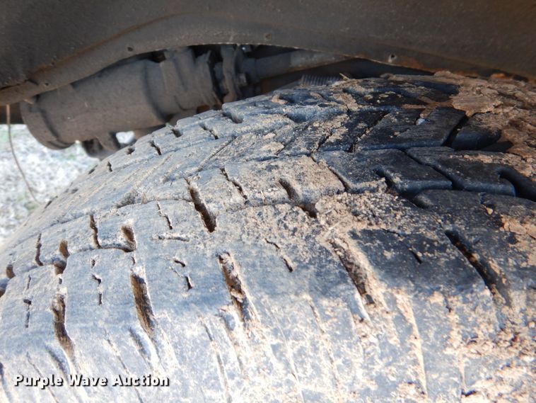 image for item JD9468 1981 Chevrolet C3500  rollback truck