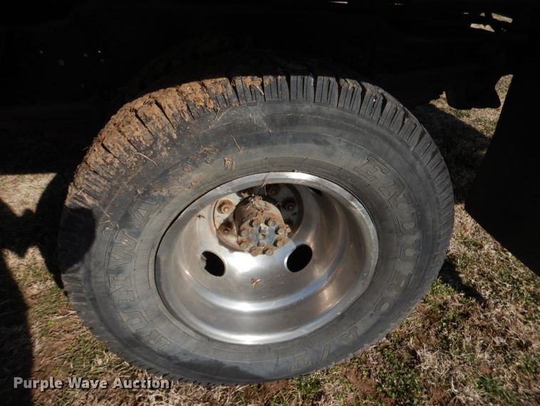 image for item JD9468 1981 Chevrolet C3500  rollback truck