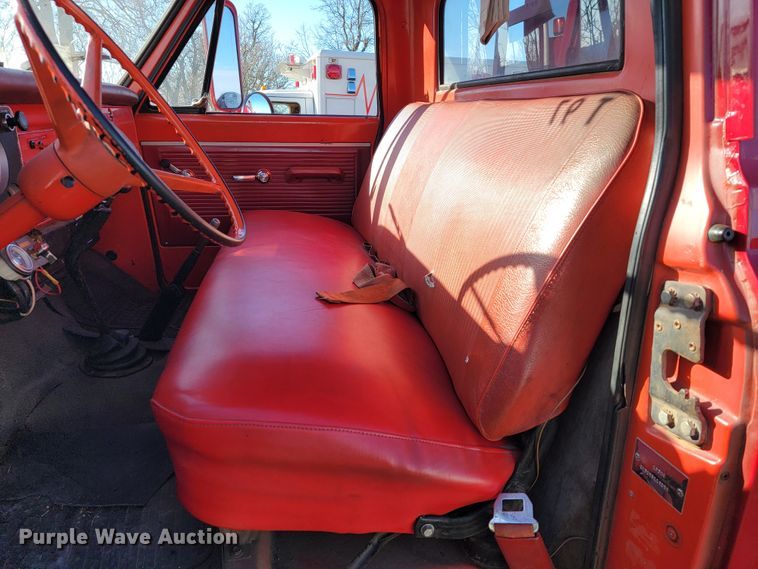 image for item JE9114 Chevrolet C50  pumper fire truck