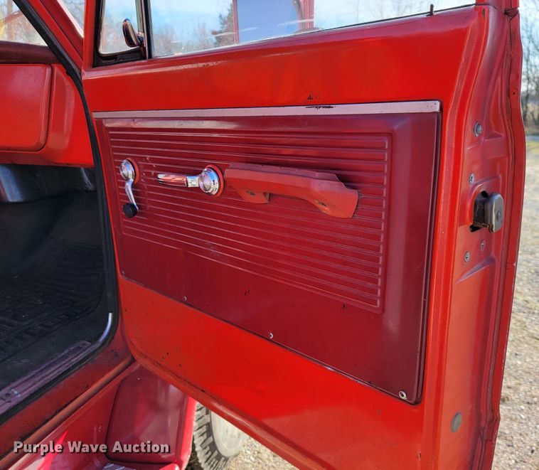 image for item JE9114 Chevrolet C50  pumper fire truck