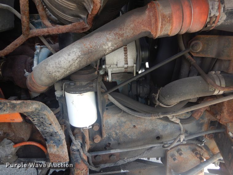 image for item JG9068 2003 International WorkStar 7400  Crew Cab dump truck