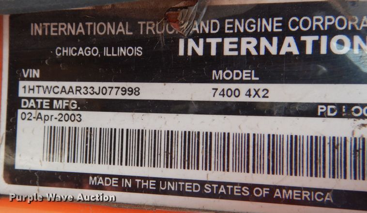 image for item JG9068 2003 International WorkStar 7400  Crew Cab dump truck