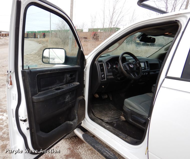 image for item JH9912 2014 Dodge Ram 1500  Quad Cab pickup truck