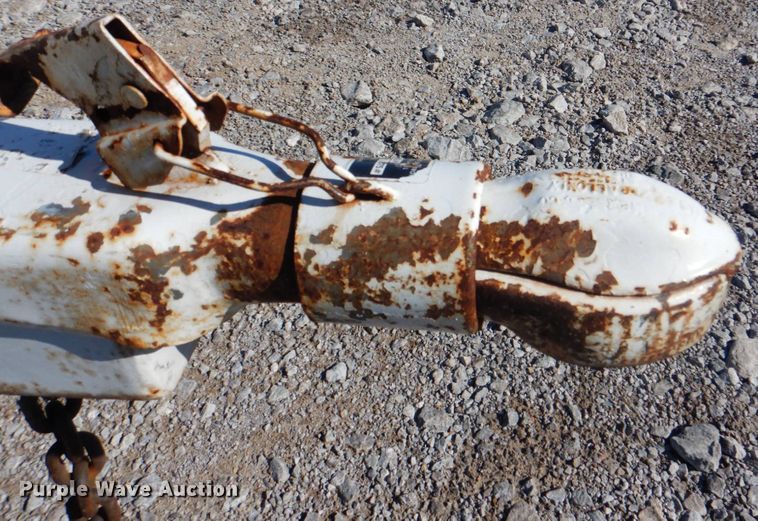 image for item JN9076 Brush Bandit 280XP  wood chipper