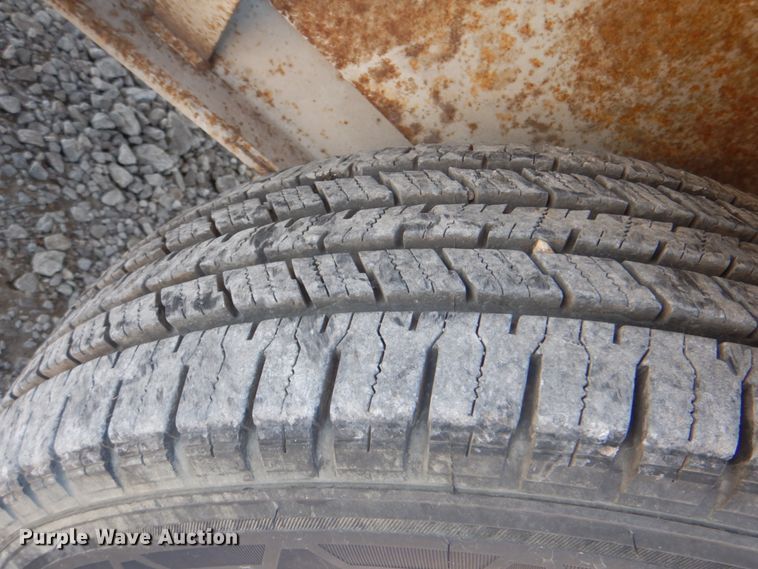 image for item JN9076 Brush Bandit 280XP  wood chipper