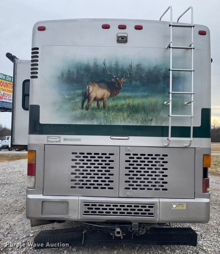 image for item JN9153 2004 Safari Cheetah  RV