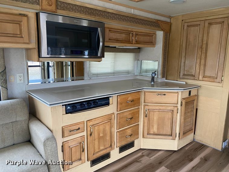 image for item JN9153 2004 Safari Cheetah  RV