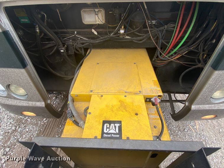 image for item JN9153 2004 Safari Cheetah  RV