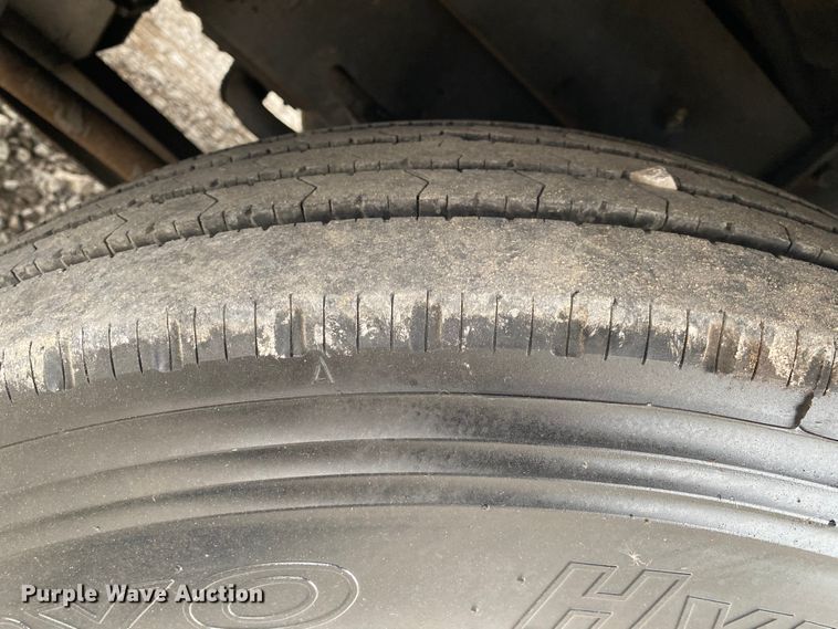 image for item JN9153 2004 Safari Cheetah  RV