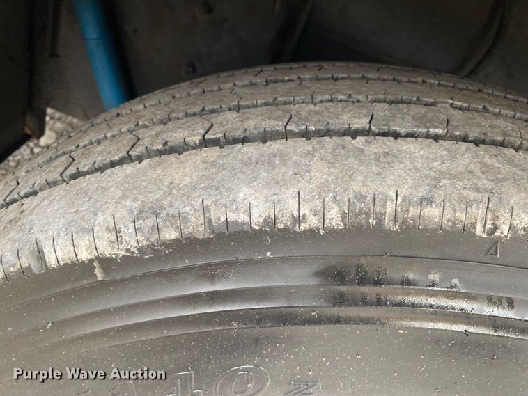 image for item JN9153 2004 Safari Cheetah  RV