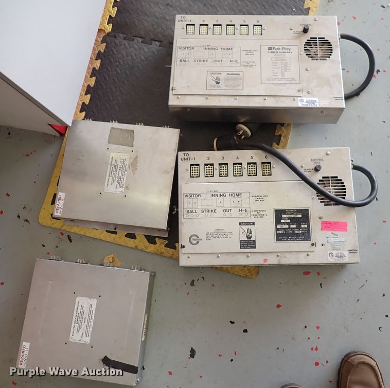 image for item JU9017 (2) baseball scoreboards