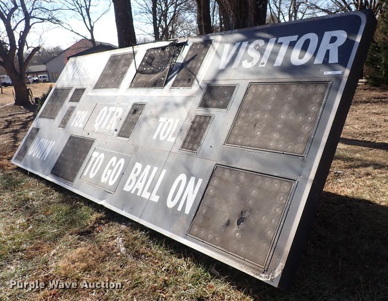 image for item JU9018 Fairtron FB-8120TK  football scoreboard