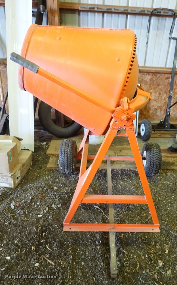 image for item JU9020 Concrete mixer
