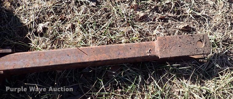 image for item JU9024 Lawn and garden equipment