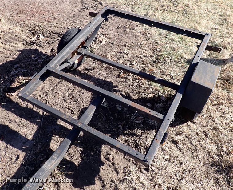 image for item JU9024 Lawn and garden equipment