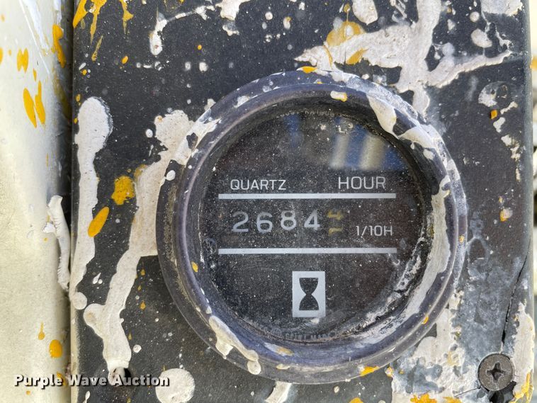 image for item JX9875 Nissan 30  forklift