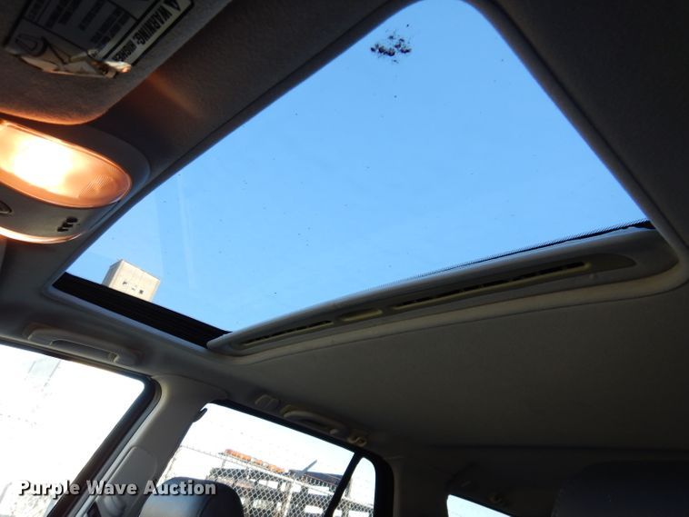 image for item KH9109 2000 Mercedes Benz ML430  SUV