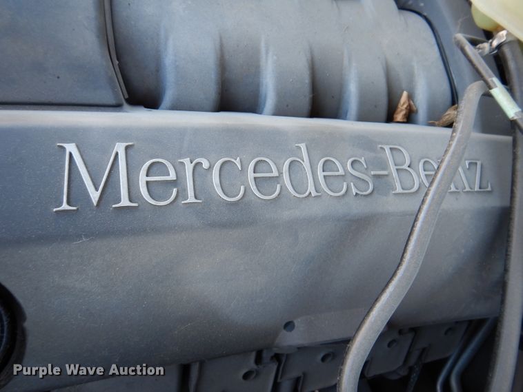 image for item KH9109 2000 Mercedes Benz ML430  SUV