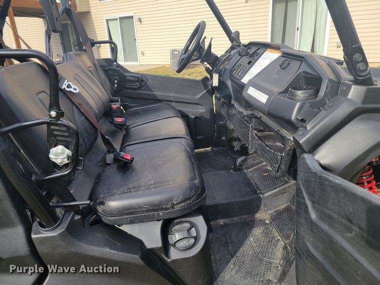 image for item KH9857 2017 Honda Pioneer 1000 Limited  utility vehicle