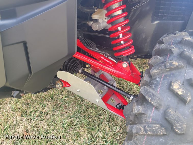 image for item KH9857 2017 Honda Pioneer 1000 Limited  utility vehicle