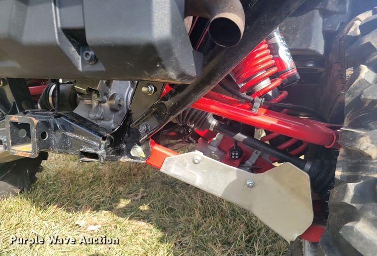 image for item KH9857 2017 Honda Pioneer 1000 Limited  utility vehicle