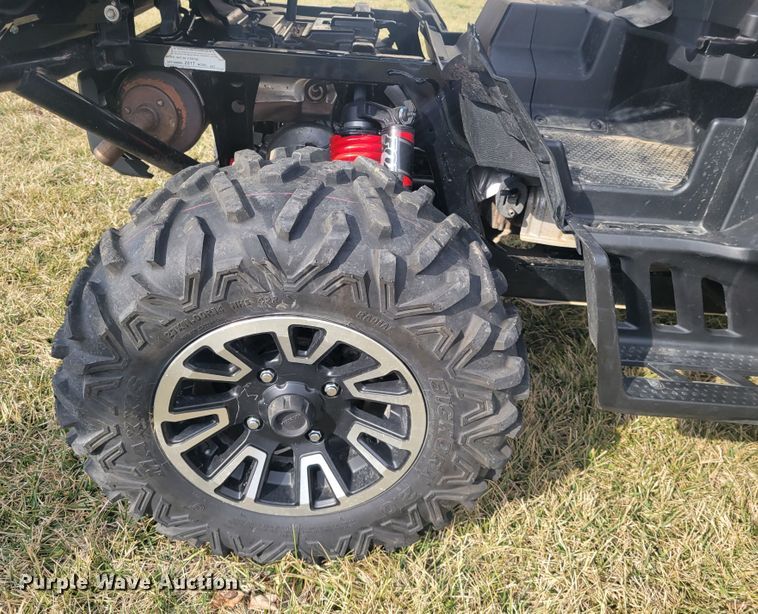 image for item KH9857 2017 Honda Pioneer 1000 Limited  utility vehicle