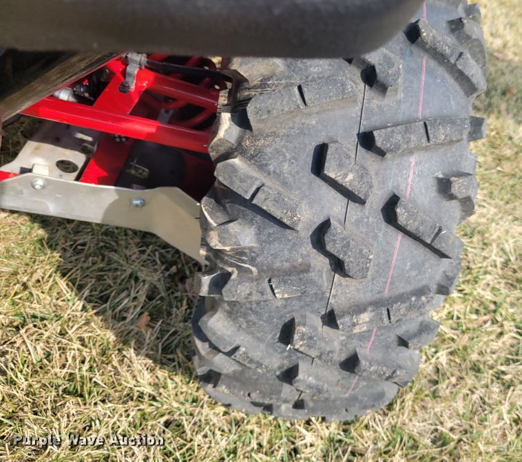 image for item KH9857 2017 Honda Pioneer 1000 Limited  utility vehicle