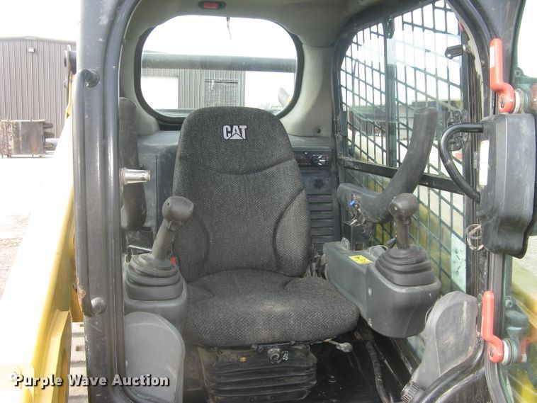 image for item DG5326 2018 Caterpillar 259D  tracked skid steer loader