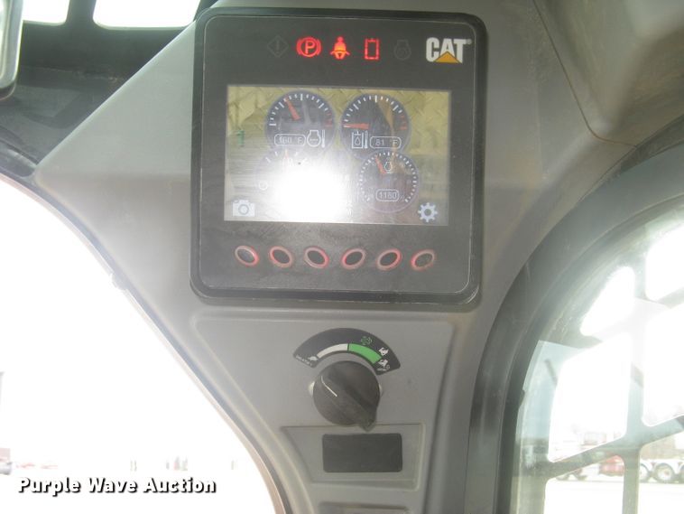 image for item DG5326 2018 Caterpillar 259D  tracked skid steer loader