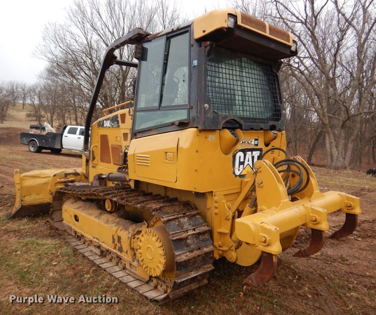 image for item DH8158 2012 Caterpillar D4K2XL  dozer