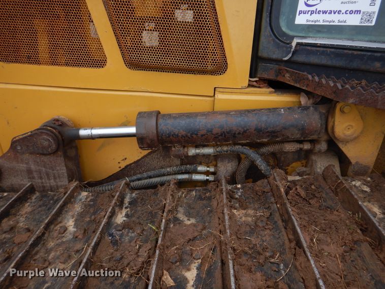 image for item DH8158 2012 Caterpillar D4K2XL  dozer